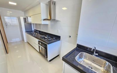 fa938233-4f86-410f-b557-5c65b93dde07